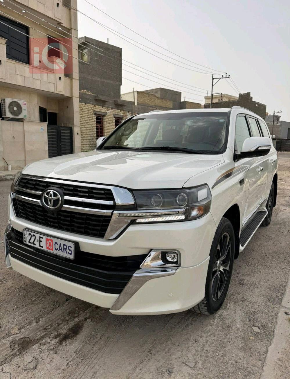تويوتا لاندكروزر